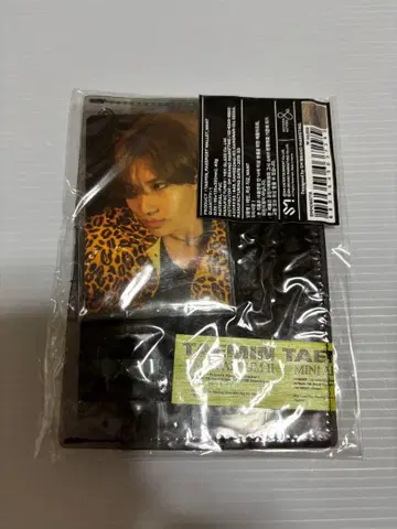 태민 WANT 여권 지갑 (미개봉)