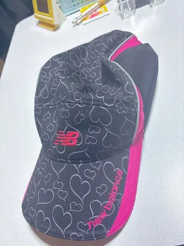 뉴발란스 하트 무늬 캡 프리 사이즈