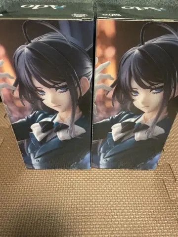 Ado 피규어 2체 세트 [ 라운드 원 한정판 ]