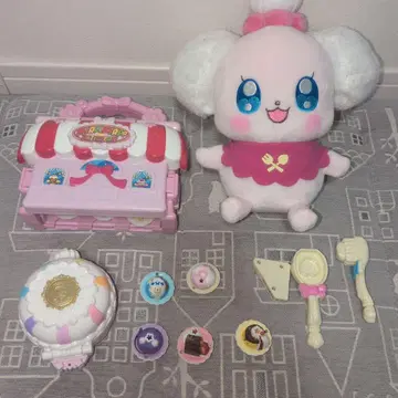 키라키라 프리큐어 아라모드 세트