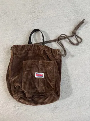 BIG MAC 코듀로이 숄더백