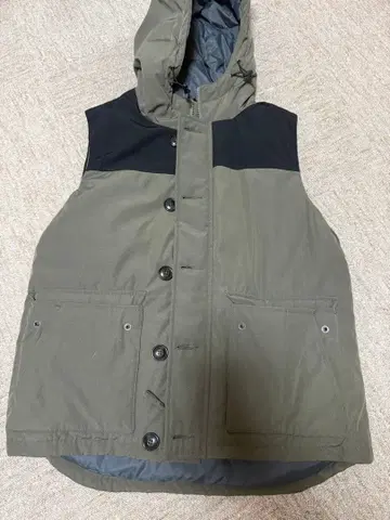 coen 후드 부착 베스트 M