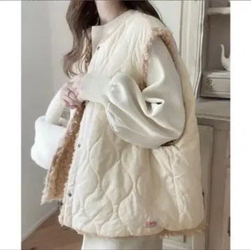 푹신한 2way 충전솜 퀼팅 x 퍼 리버서블 오버 사이즈 베스트