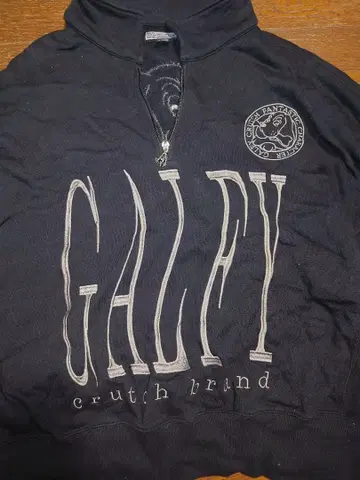 GALFY 갈피 개 자수 하프 지퍼 트레이닝복 맨투맨 블랙 중형견