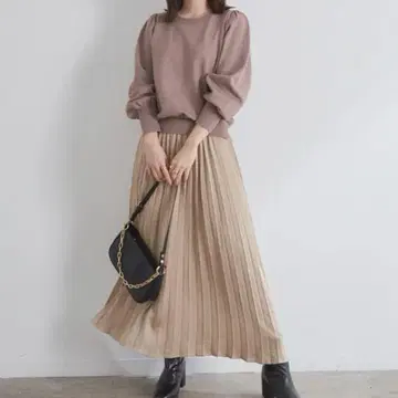 새상품 VIS  플리츠 스커트 도킹 원피스 다크 브라운 S