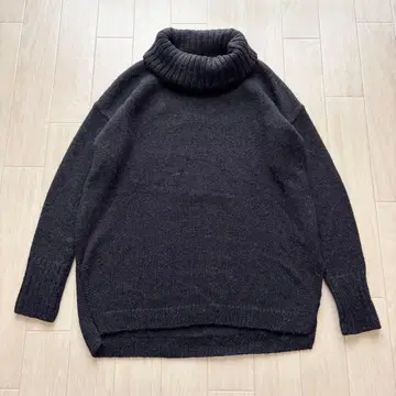 23구 알파카 혼방 하이넥 니트 루즈핏 블랙 38
