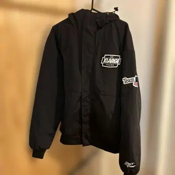 XLARGE 나일론 퍼퍼 자켓 블랙