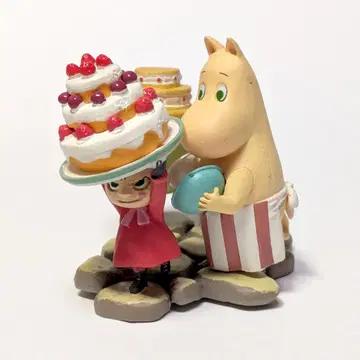 리틀 미이 케이크를 나르는 [무민 미니 비네트 시리즈]