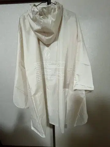 간사이 만박 미야쿠미야쿠 판초