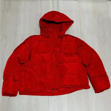 다운 자켓 빨간색