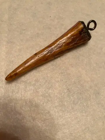 천연 소재의 각 펜던트 화석풍 페인트