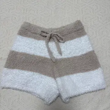 젤라토피케 스트라이프 숏팬츠