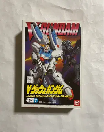 1/144 기동전사 V 건담 V-대쉬 건담