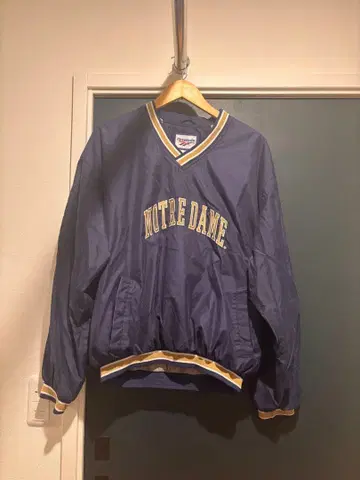 Reebok 나일론 자켓 NOTRE DAME 풀오버