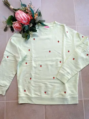 케이트 스페이드 딸기 트레이닝복