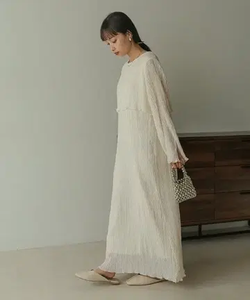 아이보리 플리츠 디자인 원피스 M