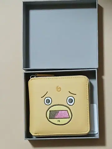 그라니프 골드 컬러 갓슈!! 캔초메 지퍼 지갑 박스 포함