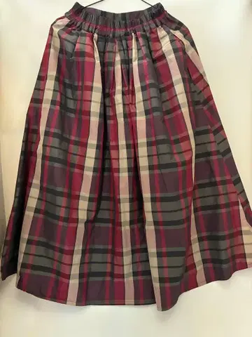 BARNEYS NEW YORK 롱 스커트 빨간색 그레이 체크