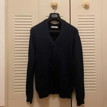 줄리앙 데이비드 네이비 가디건