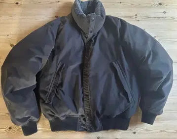 [레어] 90s nautica 짧은 기장 다운 자켓