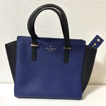 케이트 스페이드 토트백 블루 x 블랙 레더풍 핸드백