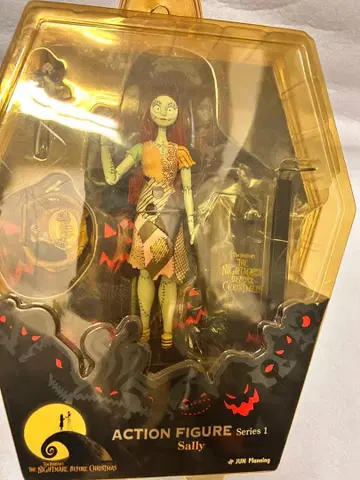 나이트메어 비포 크리스마스 샐리 액션 피규어