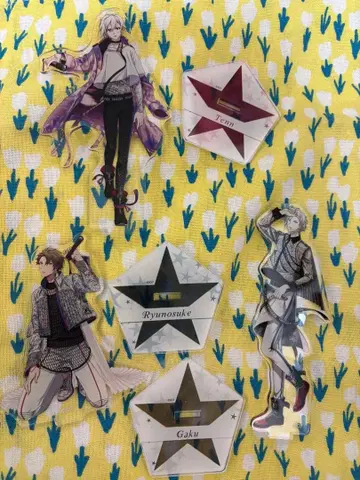 아이나나 TRIGGER 아크릴 스탠드 세트