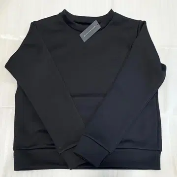 [ 새상품 ] DANIEL WELLINGTON 맨투맨 M 사이즈