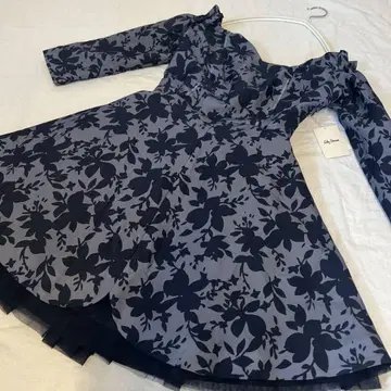 오팔 레이스 오프숄더 원피스 LILY BROWN 릴리 브라운 원피스