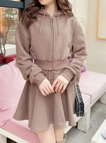 Michel Macaren 후드 부착 셋업