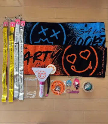 LiSA 리사 칵테일 파티 라이브 굿즈 세트 럭셔리 덤 포함!