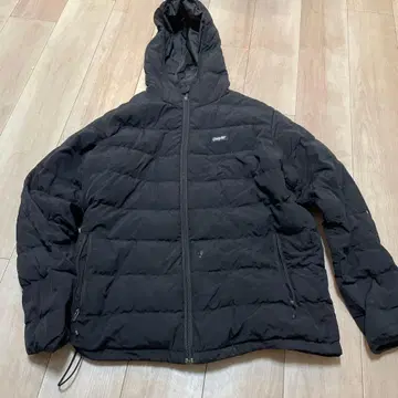 OnlyNY 블랙 다운 자켓 후드 부착