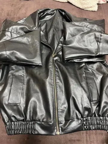 블랙 가죽 자켓 합성 피혁