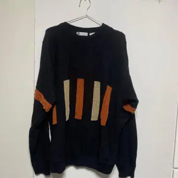 Bachrach 오버 사이즈 3D 니트