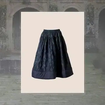 D-due 데 두에 2024 F/W 네이비 충전솜 롱 스커트