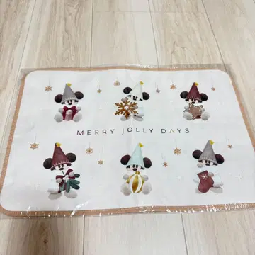 디즈니 크리스마스 릴린린 런치 매트