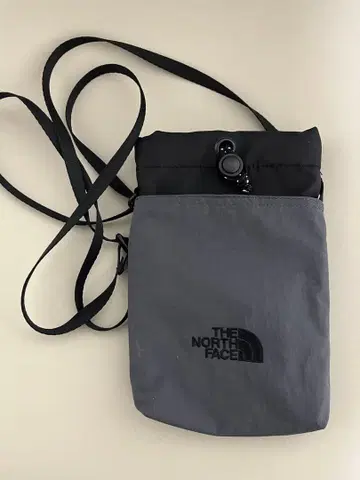 THE NORTH FACE 그레이 숄더백