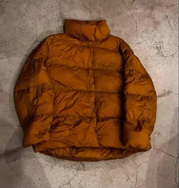 유니클로 울트라 라이트 다운 사이즈 M