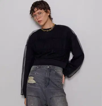 MAISON SPECIAL 튤 레이어드 맨투맨