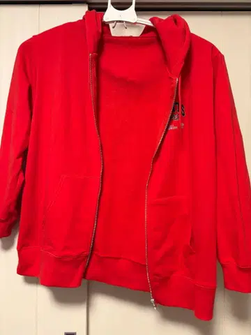 츠키아시 아마네 후드티 FC 한정판