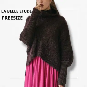 라벨에튀드 페더얀 터틀넥 스웨터 비대칭