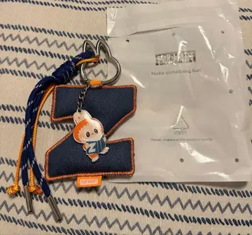 러브브 LABUBU 알파벳 키체인 Z