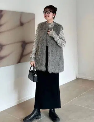 Ray BEAMS 인조 모피 베스트