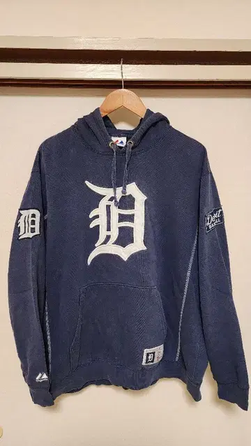 Majestic 디트로이트 타이거즈 네이비 후드티