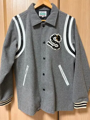 SNOID 그레이 자켓 L 사이즈