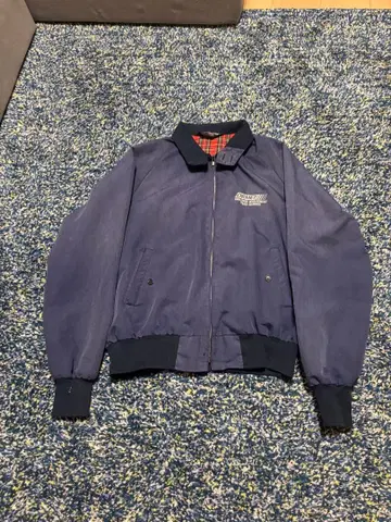 네이비 봄버 자켓 체크 안감