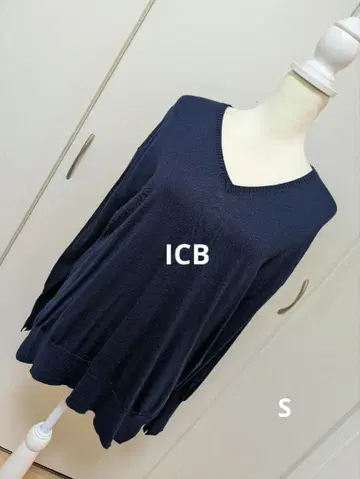 ICB 아이씨비 미 라인 V넥 울 니트 S