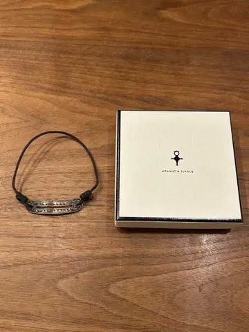 아다왓 투아레그 BOTAM IZAKAREN 보탐 이자가렌