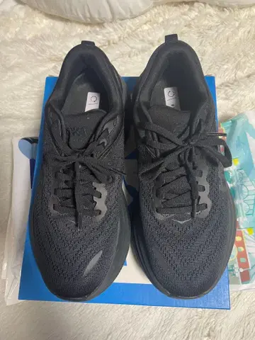 가을의 미니멀리스트! HOKA ONE ONE W BONDI 8