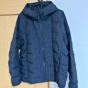 UNIQLO 퍼프 테크 후드티 남성용